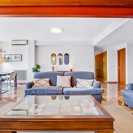 Apartment Alameda De Colon Solo Familias Malaga