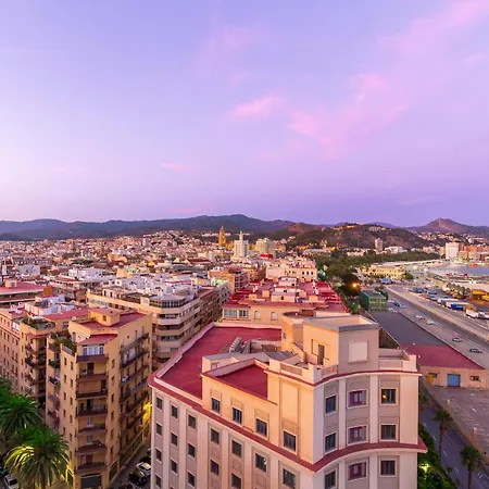 Alameda De Colon Solo Familias Apartment Malaga